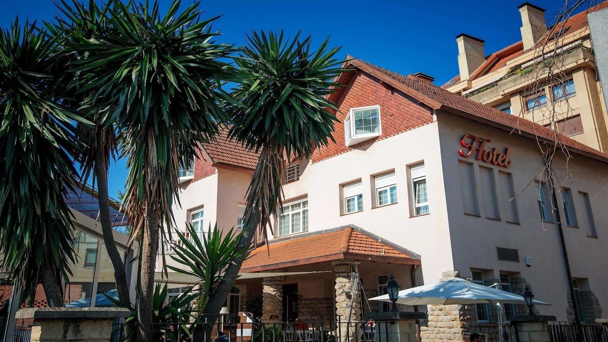 Hotel Harrison Etxea Amorebieta-Etxano Exterior photo